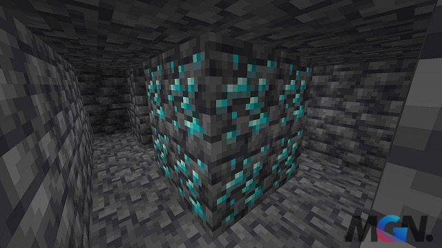 Kim cương xuất hiện rất nhiều ở mức Y -58 và các game thủ Minecraft có thể tận dụng điều này