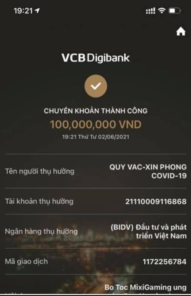 Độ Mixi cùng fan ủng hộ chống dịch