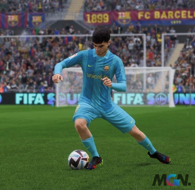 FIFA 23: Pedri, Lewandowski, De Jong diện trang phục thi đấu mùa 2009-2010 của Barca trông sẽ thế nào?