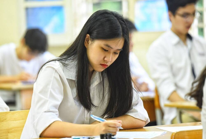 thi-sinh-du-thi-tot-nghiep-mon-ngu-van-2023