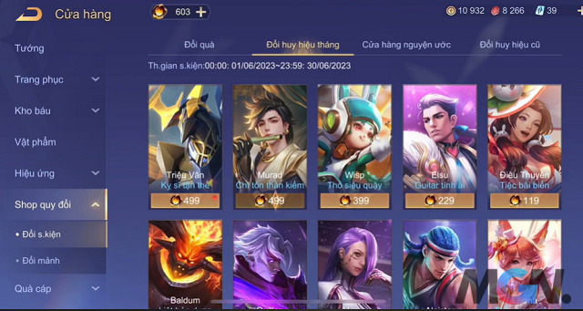 Người chơi có thể dùng Giấy Tuyệt Sắc để có Huy Hiệu đổi trang phục trong Shop