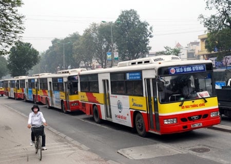 Tuyến bus đi qua Công viên Bách Thảo Hà Nội thuận tiện nhất