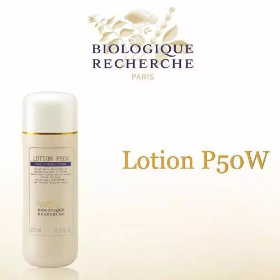 Biologique Recherche Lotion P50W vừa có tác dụng cân bằng ẩm cho da vừa tẩy da chết dịu nhẹ cho da nhạy cảm