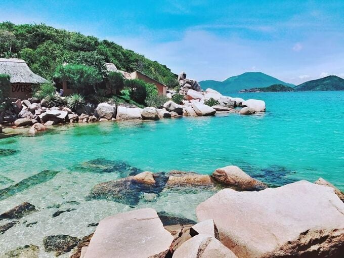 8-hon-dao-dep-nao-long-tai-nha-trang--kham-pha-ngay-nhung-diem-den-tuyet-voi-8