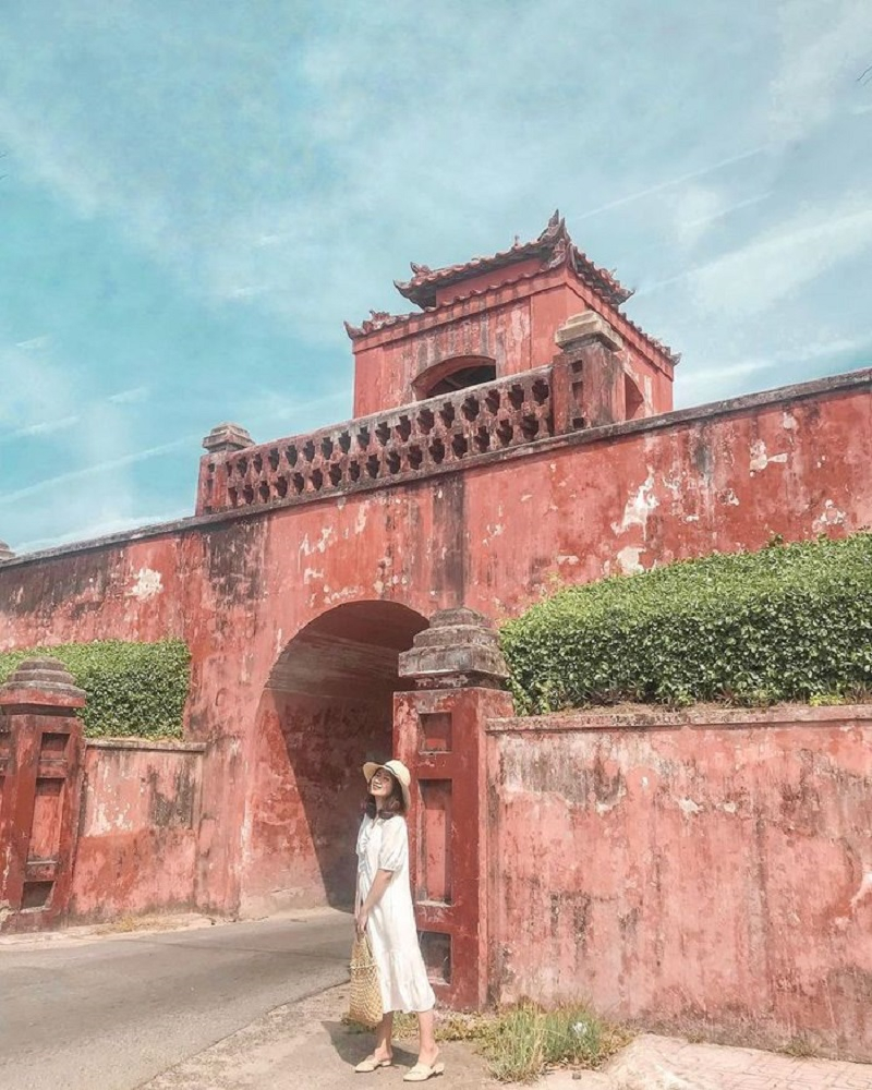Thành cổ Diên Khánh là một di tích lịch sử lâu đời ở Nha Trang. Ảnh sưu tầm
