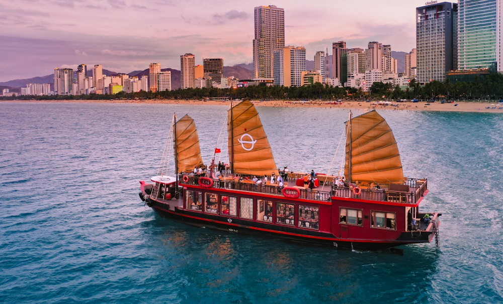 Nha Trang có nhiều cảnh đẹp để trở thành bối cảnh của phim điện ảnh