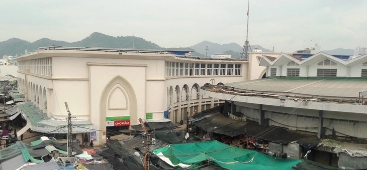 Chợ Đầm mới. Ảnh sưu tầm