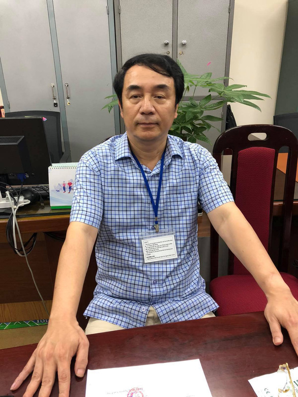 Ông Trần Hùng tại cơ quan điều tra - Ảnh: CACC