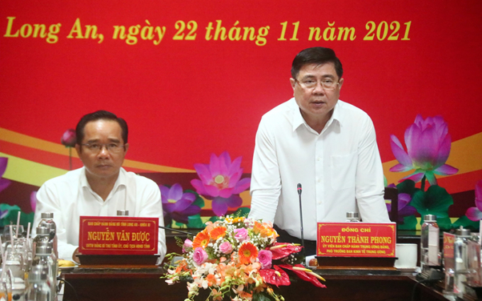 Phó Trưởng Ban Kinh tế Trung ương Nguyễn Thành Phong cùng đoàn công tác làm việc với lãnh đạo tỉnh Long An.