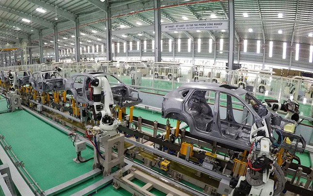 Nhà máy sản xuất ô-tô Thaco Mazda của Công ty cổ phần Ô-tô Trường Hải (THACO) tại Khu kinh tế mở Chu Lai, tỉnh Quảng Nam. Ảnh: VỸ PHONG