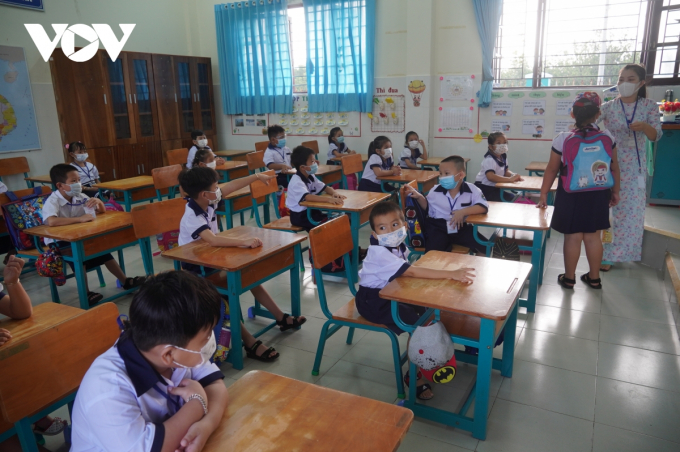 Học sinh lớp 1 tại TP.HCM sẽ không đến trường học trực tiếp vào tuần sau.