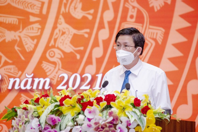 Ông Lê Ngọc Khánh, Phó Chủ tịch UBND tỉnh Bà Rịa- Vũng Tàu nêu các giải pháp thực hiện để đạt mục tiêu GRDP 7-7,6% trong năm 2022- Ảnh:MT