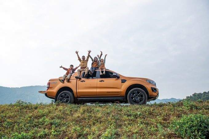 Ford Ranger là sự lựa chọn hoàn hảo cho mọi khách hàng, trong đó có các khách hàng nữ, giúp họ tự tin làm chủ mọi khía cạnh cuộc sống.