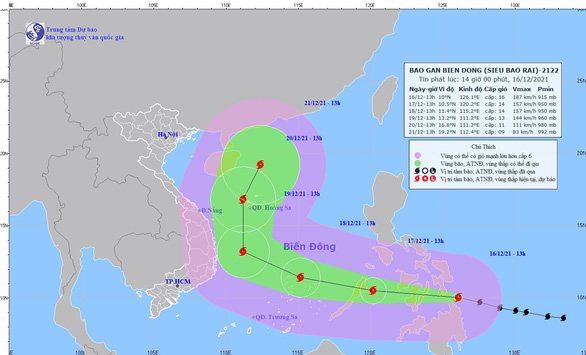 Vị trí và hướng di chuyển của siêu bão Rai - Ảnh: NCHMF