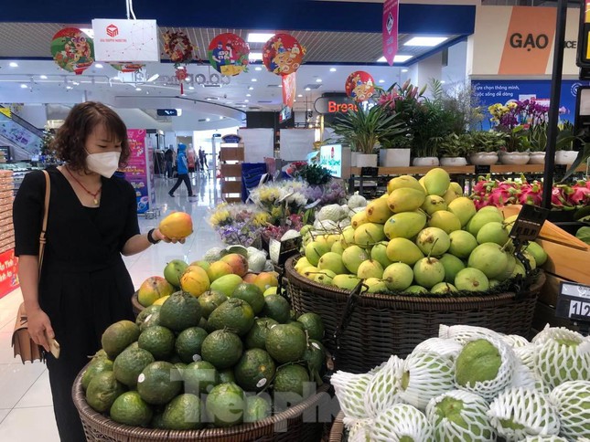 Hàng hóa ổn định cuối năm