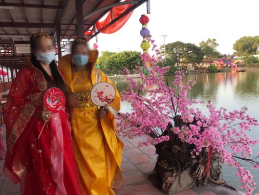 Khách vẫn đến “Cổ Mộc Trấn” sau những ồn ào từ dư luận