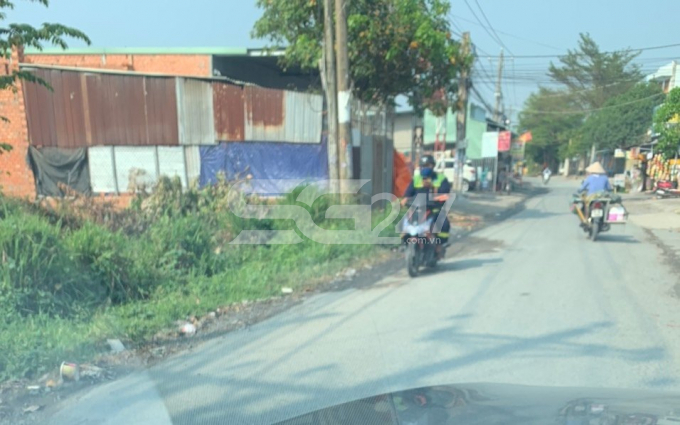 Tờ 5 thửa 233 có diện tích 7.471m2 tr0ng đó có 1,234,8m2 đất quy hoạch đất giao thông