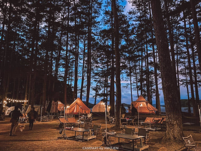 Một địa điểm glamping tại Đà Lạt (Ảnh: CampArt by #MợJen)