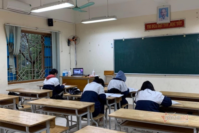 Lớp học kết hợp