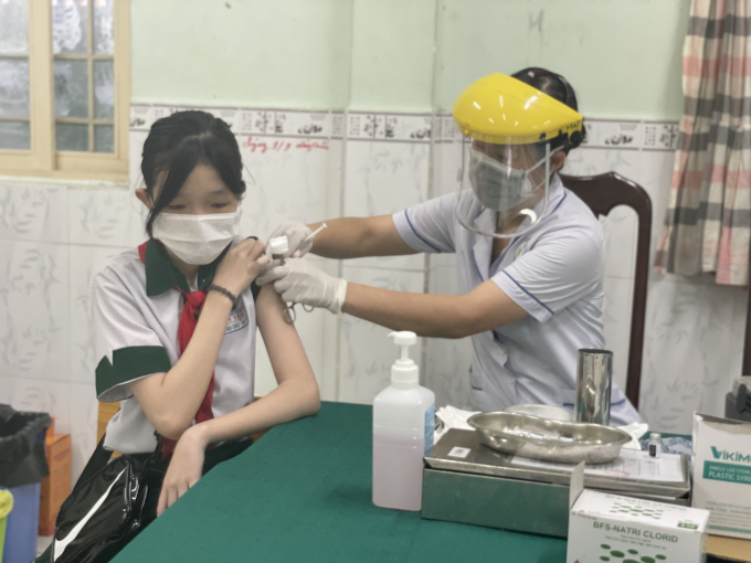 Sở GD-ĐT TPHCM hướng dẫn về công tác chuẩn bị tiêm vắc xin COVID-19 cho trẻ từ 5 - 11 tuổi
