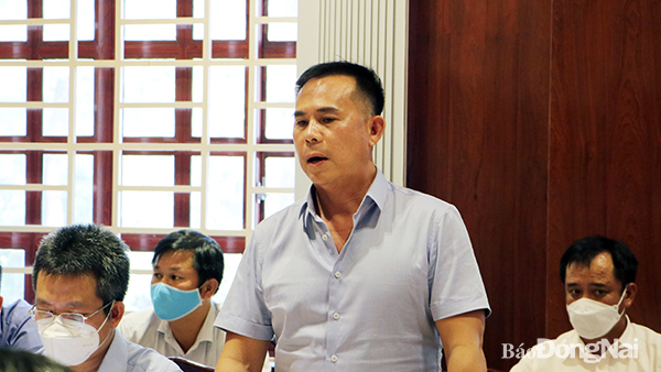 Ông Nguyễn Khắc Phong, Phó ban điều hành dự án Sân bay Long Thành thuộc ACV phát biểu ý kiến tại buổi làm việc