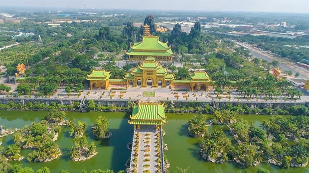 Khu du lịch Đại Nam rộng 450 ha với vốn đầu tư lên đến 6.000 tỷ đồng.