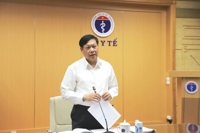 Thứ trưởng Bộ Y tế Đỗ Xuân Tuyên phát biểu tại hội nghị Ảnh: Nhiên Nguyễn