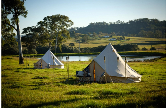 Cắm trại cao cấp (glamping) được quan tâm hậu đại dịch. Ảnh: John Platt.