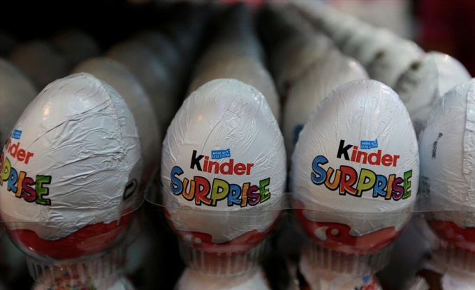Trứng chocolate Kinder Surprise. Ảnh: Reuters