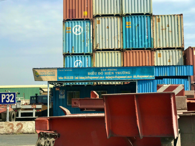 Cơ quan hải quan áp lệnh dừng làm thủ tục hải quan với hàng hóa xuất, nhập khẩu của Thuduc House vì nợ thuế quá hạn NG.NG