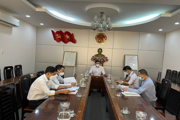 UBND TP Tân An làm việc với PV Diễn đàn Doanh nghiệp, và khẳng định có việc cưỡng chế mồ mả và đem đi hoả thiêu hài cốt của gia đình ông Nghi.