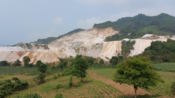 Mỏ đá tại Thung Mây của Công ty TNHH Hoàng Danh được cấp phép từ năm 2009.