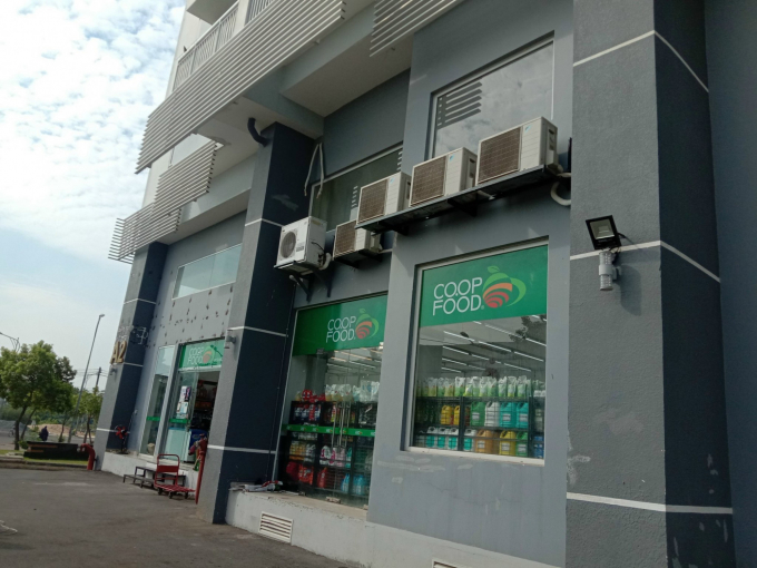 Cửa hạng tiện lợi Co.op Food vẫn hoạt đồng dù cơ quan chức năng đã yêu cầu tạm ngưng vì chưa đảm bảo phòng cháy chữa cháy