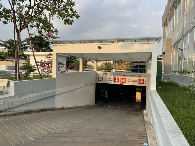 Cơ quan chức năng cũng yêu cầu Công ty TNHH Minh Nguyên Long bàn giao công tác quản lý vận hành toà nhà cho Ban quản trị