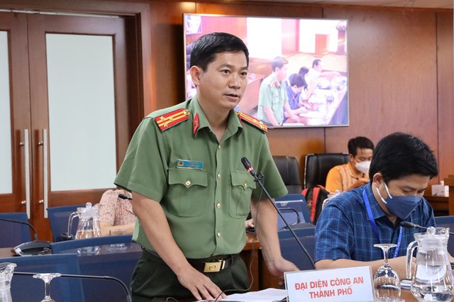 Thượng tá Lê Mạnh Hà - Phó Trưởng phòng tham mưu, Công an TP thông tin tại họp báo. Ảnh: Trung tâm Báo chí