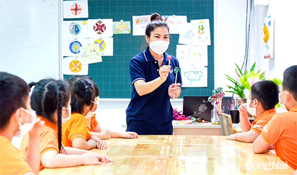 Các bé lớp lá Trường mầm non Bé Ngoan đến trải nghiệm 1 ngày làm lớp 1 tại Trường TH-THCS-THPT Thái Bình Dương (TP.Biên Hòa)