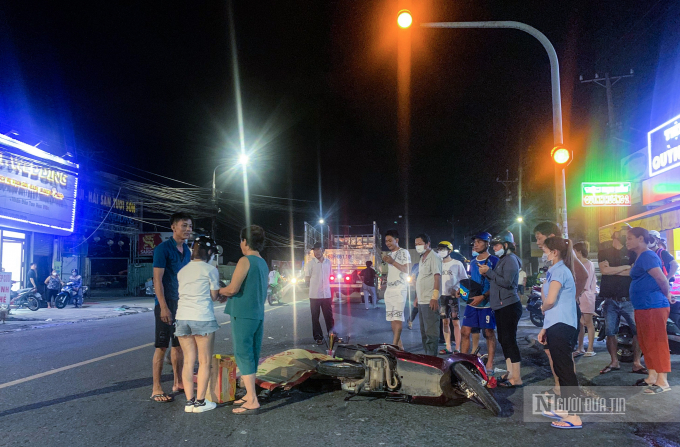 Hiện trường vụ tai nạn trên đường Bùi Văn Hoà thuộc phường An Bình (Tp. Biên Hoà - Đồng Nai)