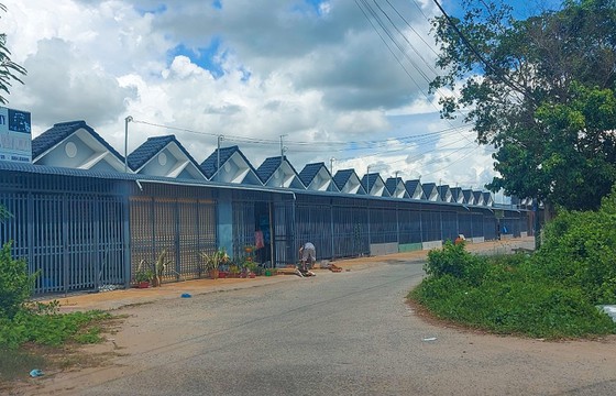 KDC Văn Minh ngang nhiên xây dựng nhiều dãy nhà liền kề không phép ngay trung tâm TP Sóc Trăng