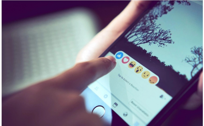 Nghiên cứu chỉ ra rằng nhiều người trở nên hung hăng hơn trên mạng xã hội. Ảnh minh họa: Shutterstock.