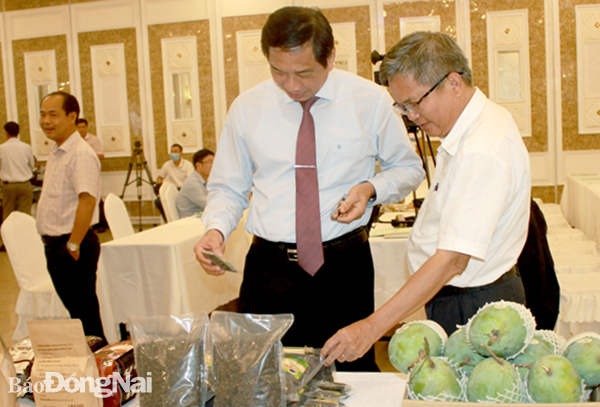 Sản phẩm OCOP của H.Xuân Lộc trưng bày tại hội nghị Trao chứng nhận sản phẩm OCOP của Đồng Nai năm 2021. Ảnh: B.Nguyên