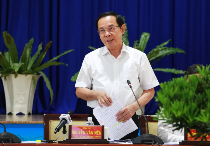 Bí thư Thành ủy TP.HCM Nguyễn Văn Nên phát biểu tại buổi làm việc với Ban Thường vụ Huyện ủy Hóc Môn sáng 8.6 NGUYÊN VŨ