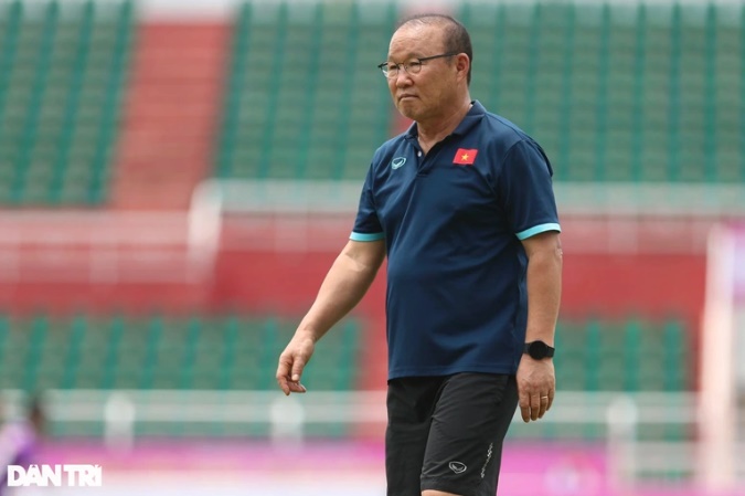 PSSI đưa HLV Park Hang Seo vào danh sách ứng cử viên thay thế HLV Shin Tae Yong ở đội tuyển Indonesia (Ảnh: Hải Long).