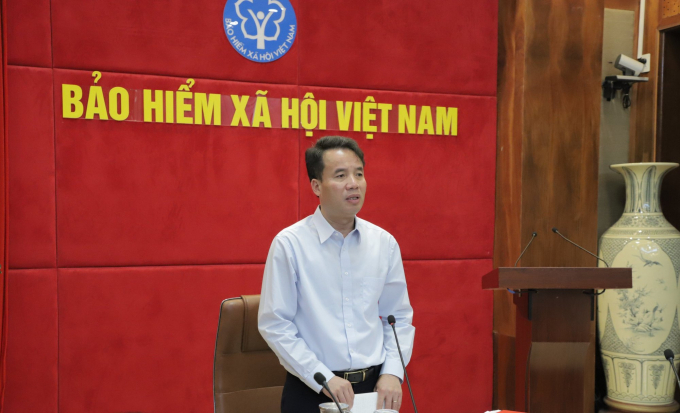 Tổng Giám đốc BHXH Việt Nam Nguyễn Thế Mạnh chỉ đạo tại cuộc họp.