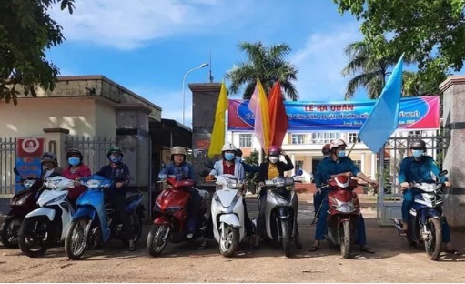 Xã Long Bình, huyện Phú Riềng ra quân tuyên truyền về SXH