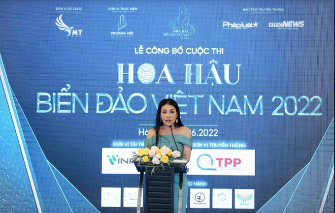 Trưởng ban tổ chức HH Đàm Hương Thủy phát biểu trong họp báo cuộc thi HH Biển Đảo Việt Nam 2022.