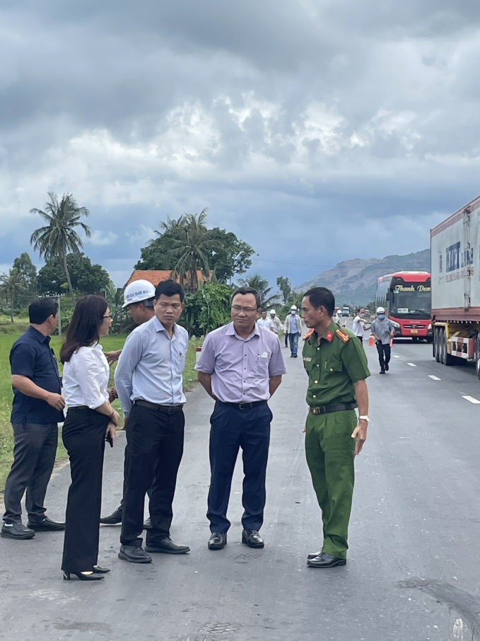 Cơ quan chức năng xác định tài xế xe tải gây ra vụ tai nạn giao thông làm 3 người tử vong ở Khánh