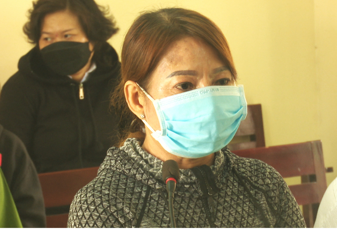 Bị cáo Lê Thị Ngọc Hồng tại phiên tòa C.T.V