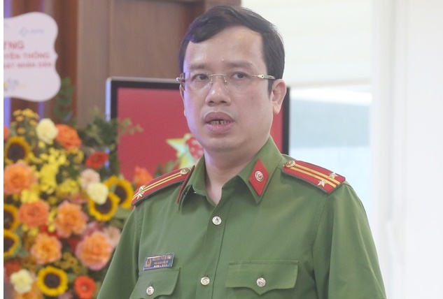 Trung tá Nguyễn Thành Vĩnh. Ảnh: Hoàng Lam.