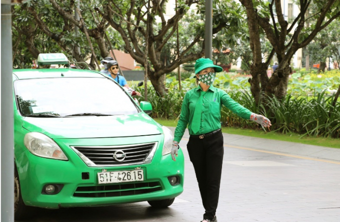 Taxi truyền thống đang lấy lại thế cân bằng trong cạnh tranh với taxi “công nghệ” - Ảnh: Q.Thái