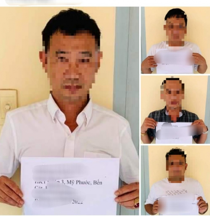 Bốn đối tượng đánh bạc trong văn phòng bất động sản bị công an bắt giữ.Ảnh: CADT